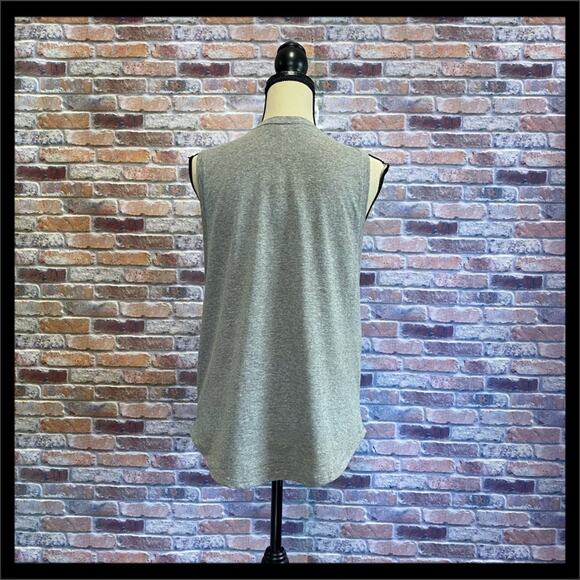 Fabletics Janis Graphic Muscle Tank - Picture 5 of 6